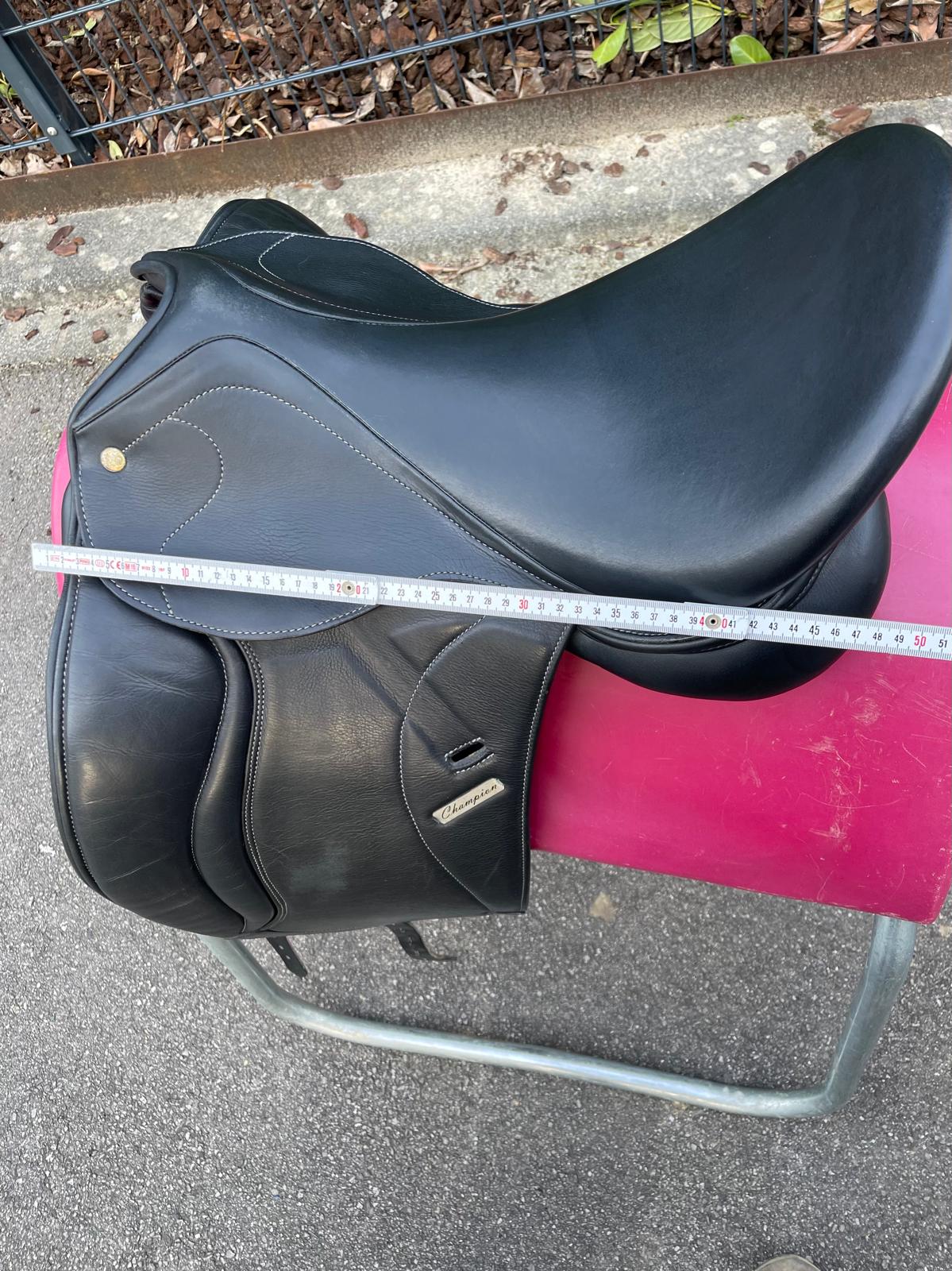 Horse Star Champion 18" schwarz, Pferdesattel Shop